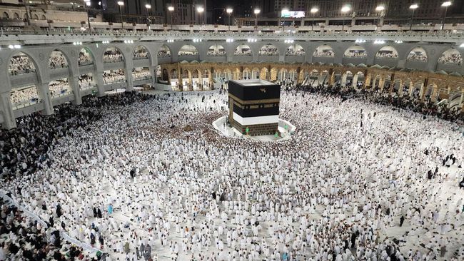 Saudi Izinkan Perempuan Ibadah Haji dan Umrah Tanpa Mahram